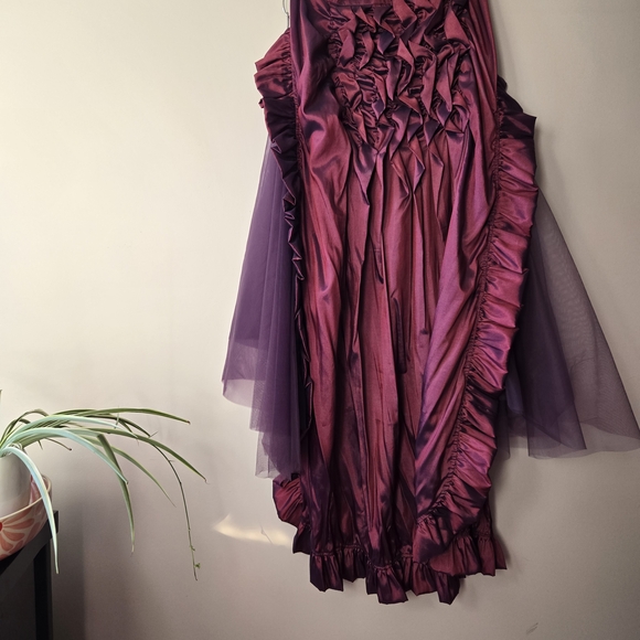Dresses & Skirts - Elegant Purple Ruffled Dress
